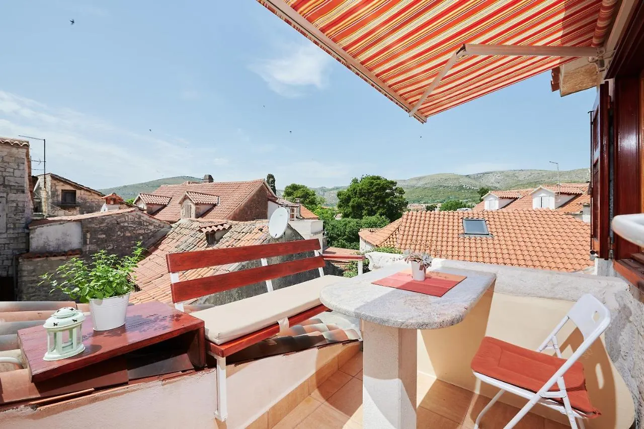 *** ゲストハウス Apartments And Rooms By The Sea Trogir - 16844 クロアチア